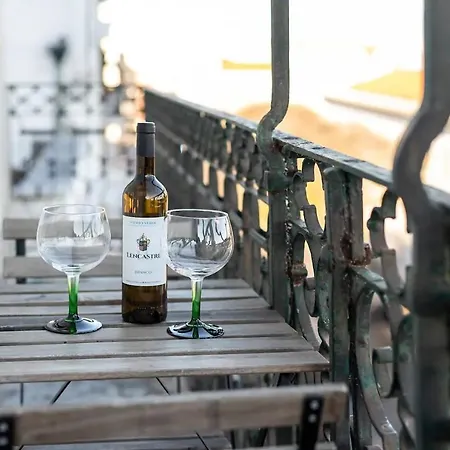 Alfama Spectacular Balcony View By Innkeeper Apartamento *