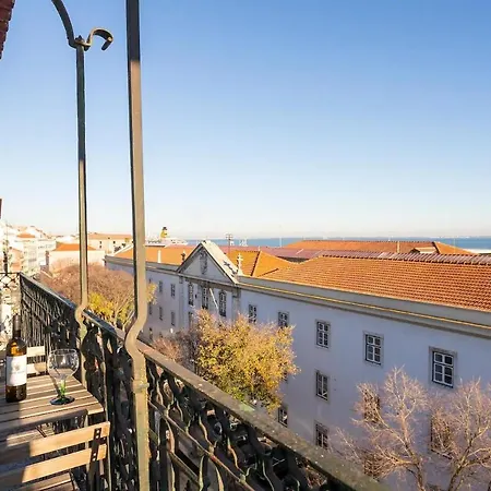 Alfama Spectacular Balcony View By Innkeeper Lisboa