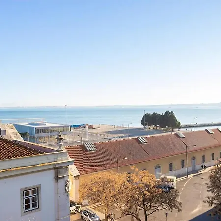 Alfama Spectacular Balcony View By Innkeeper Lägenhet